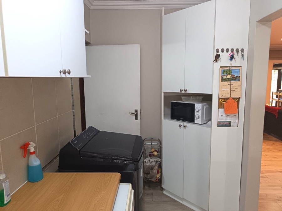 3 Bedroom Property for Sale in Blanco Western Cape